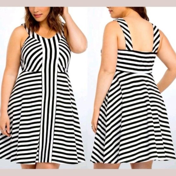 TORRID Black and White Striped Dress - Picture 2 of 11